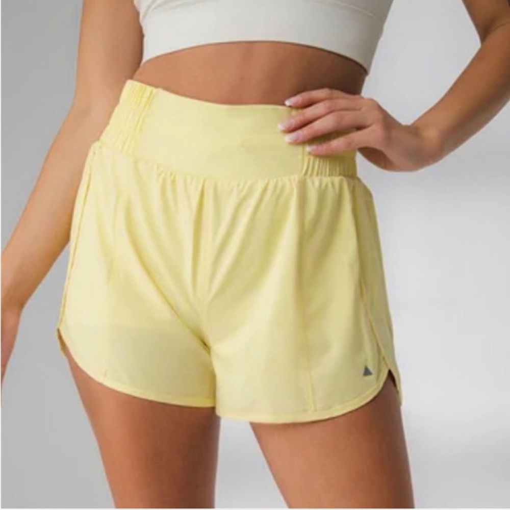 Vitality (Balance Athletica) Breeze Short - Ray - M